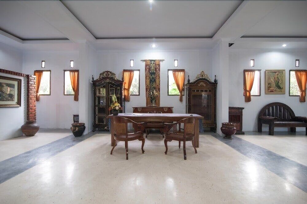 Готель Oyo 1840 Kubu Ubud Екстер'єр фото