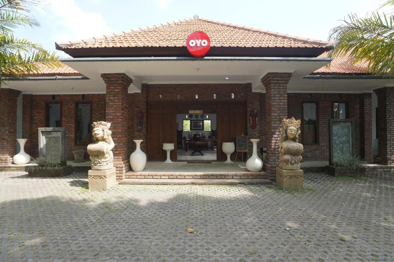 Готель Oyo 1840 Kubu Ubud Екстер'єр фото